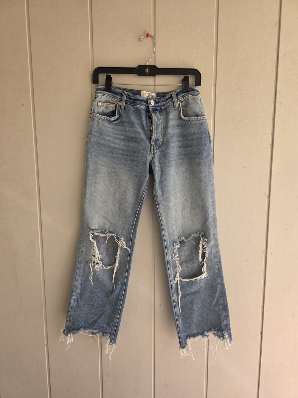Free People Maggie Mid Rise Straight Leg Distressed Denim Jean Sz 25